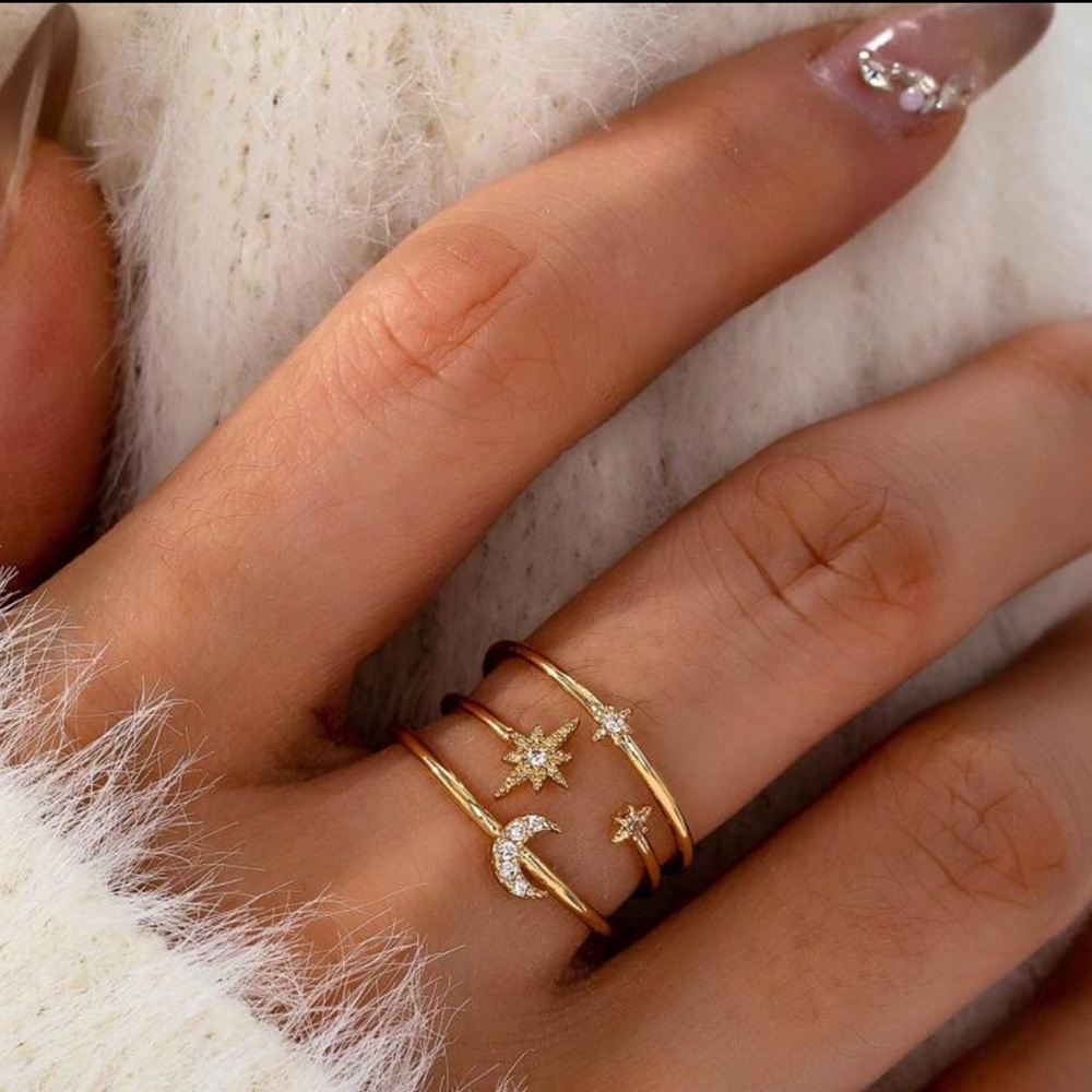 Gold Star and Moon Ring, Shooting Star Ring